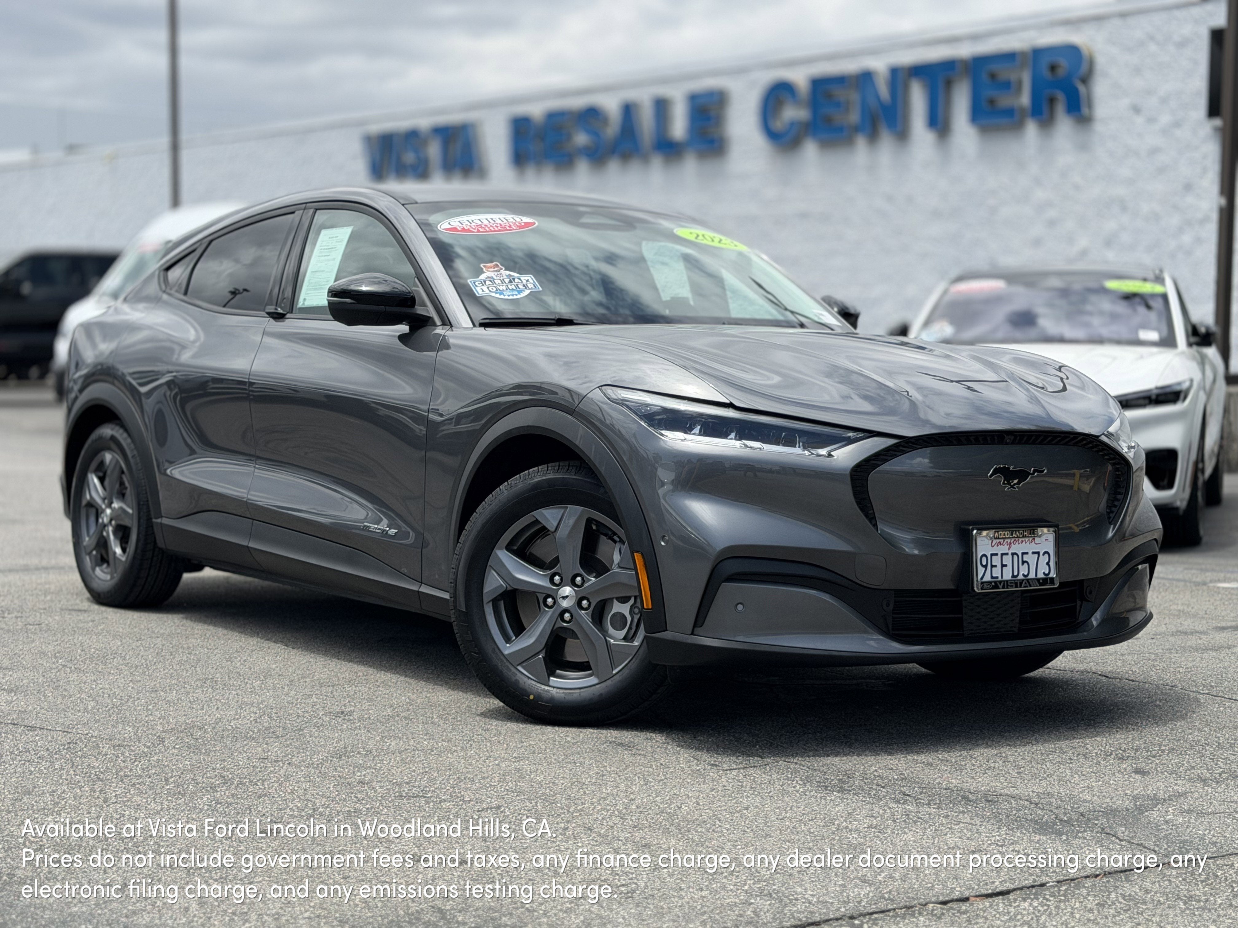 2023 Ford Mustang-Mach-e Select's photo