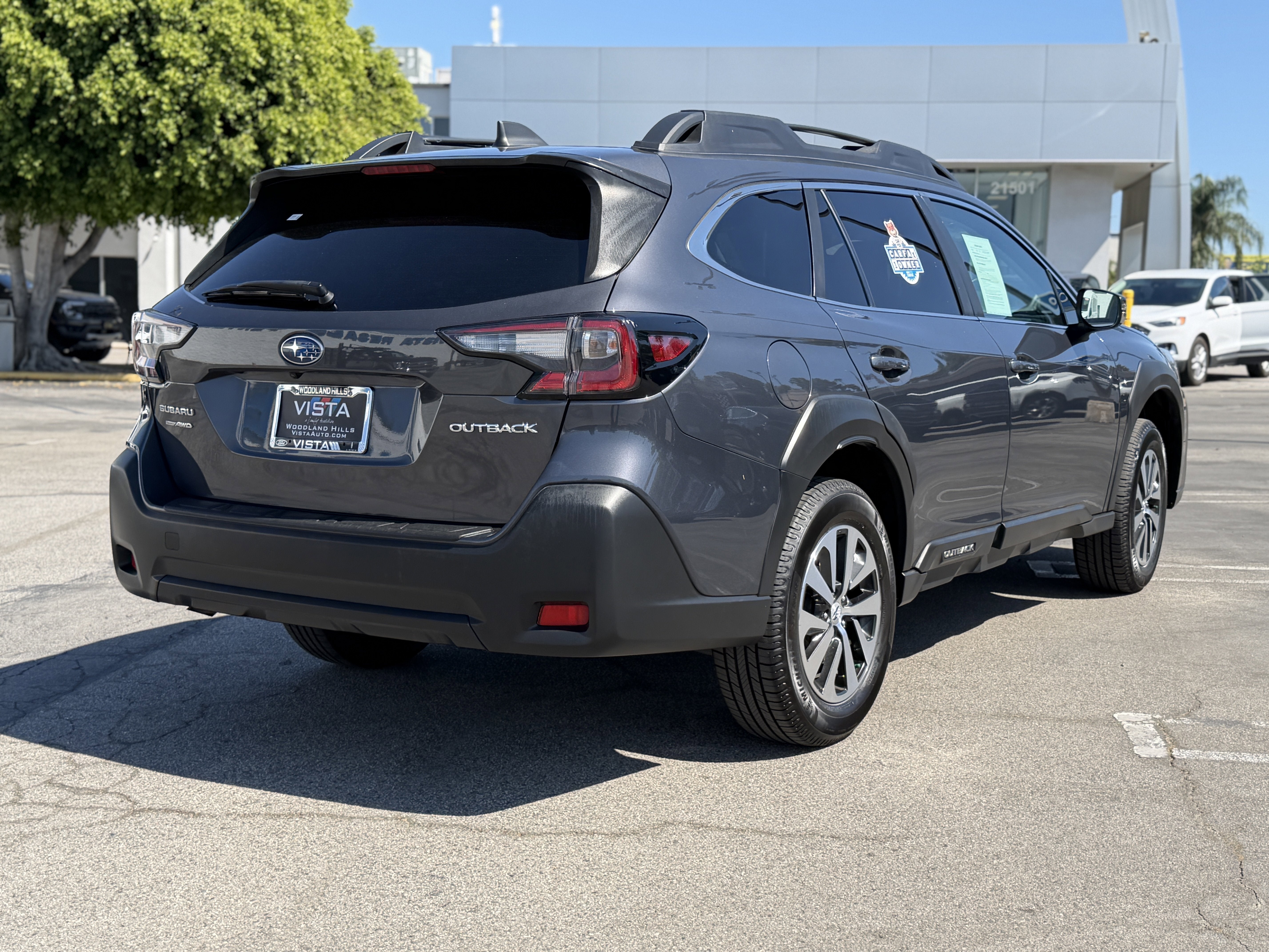 2023 Subaru Outback Premium