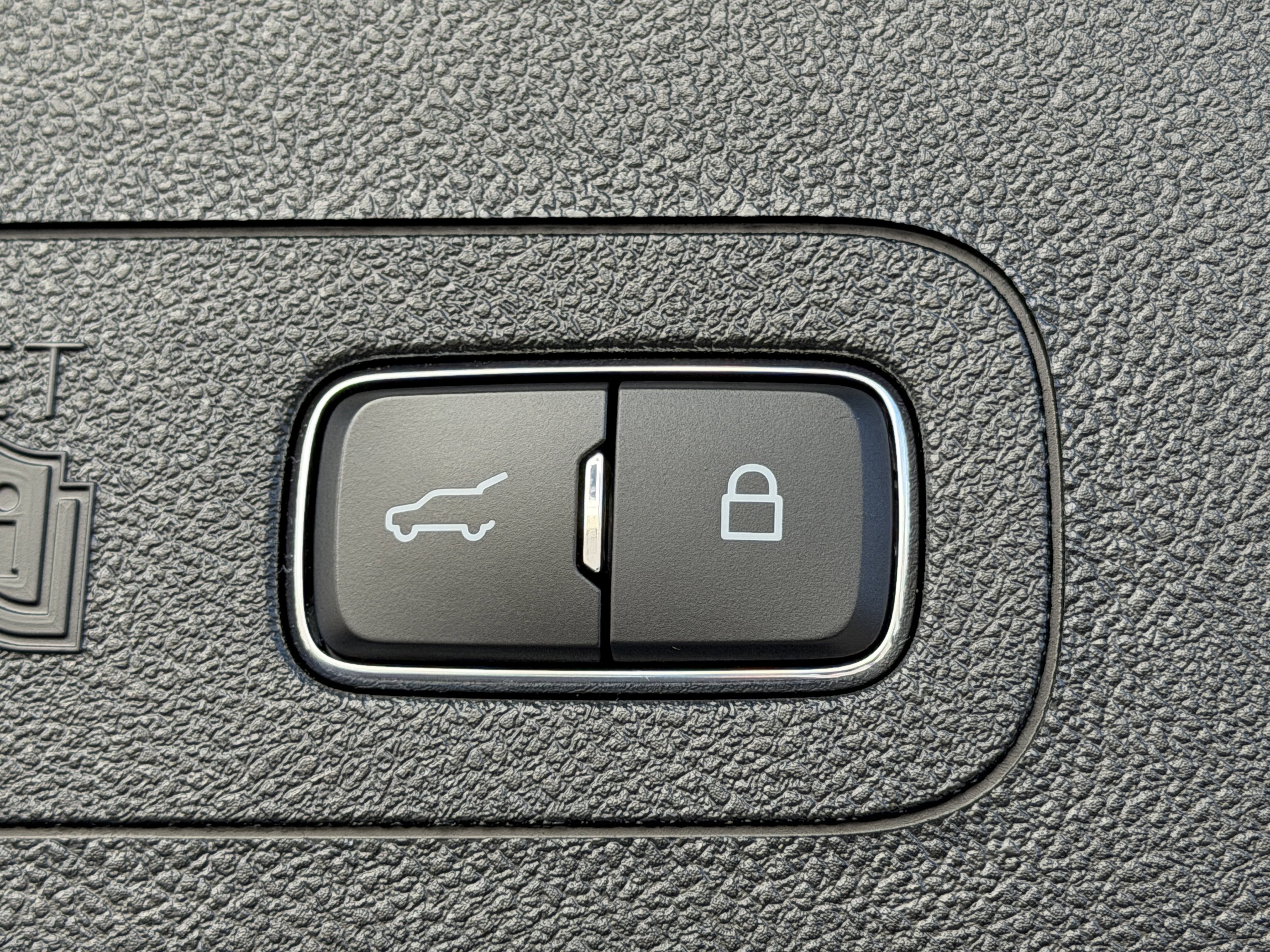 2023 Lincoln Aviator Standard