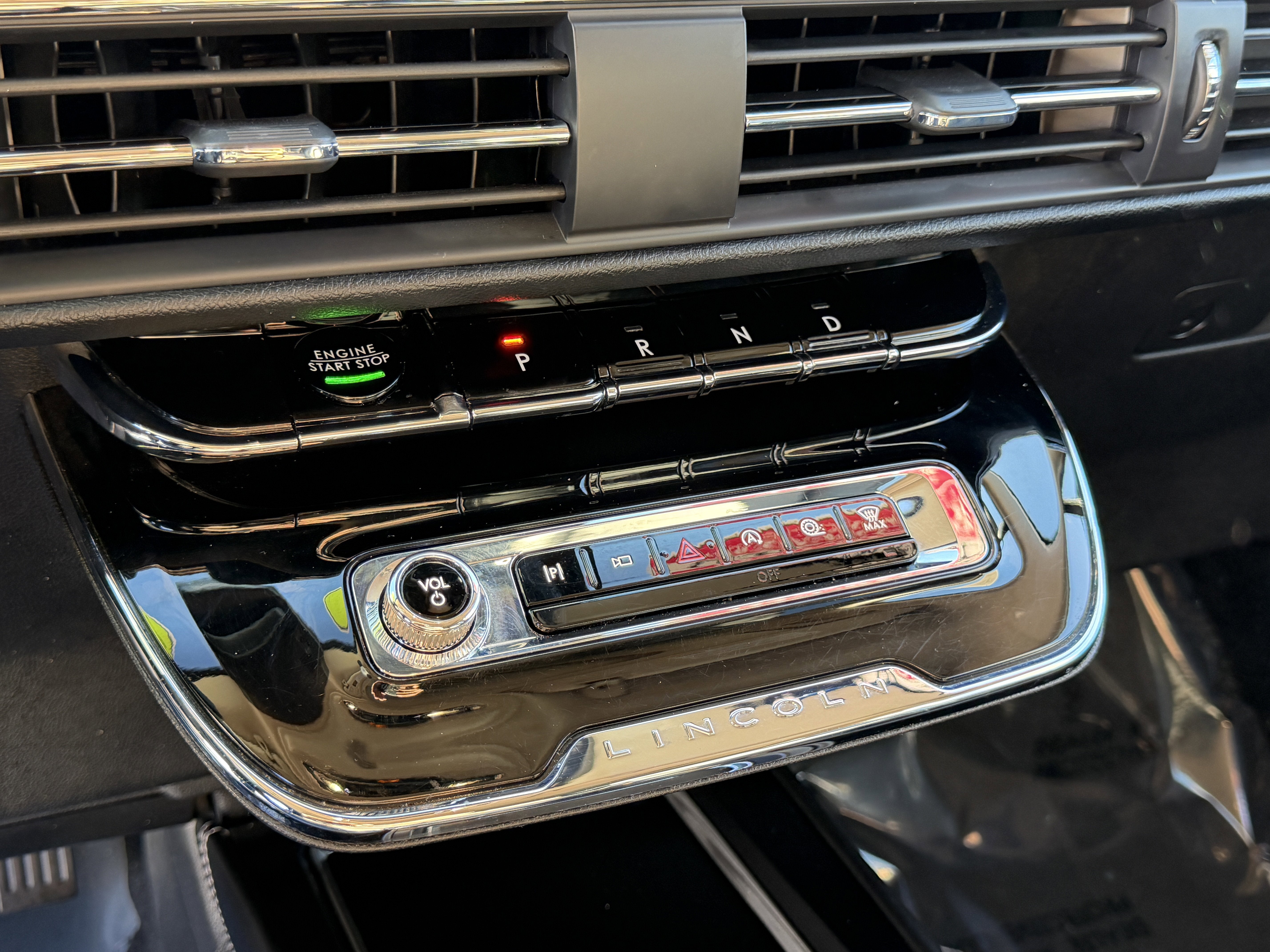 2024 Lincoln Corsair Premiere