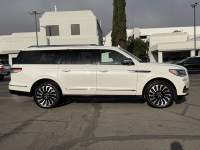 2022 Lincoln Navigator L Black Label