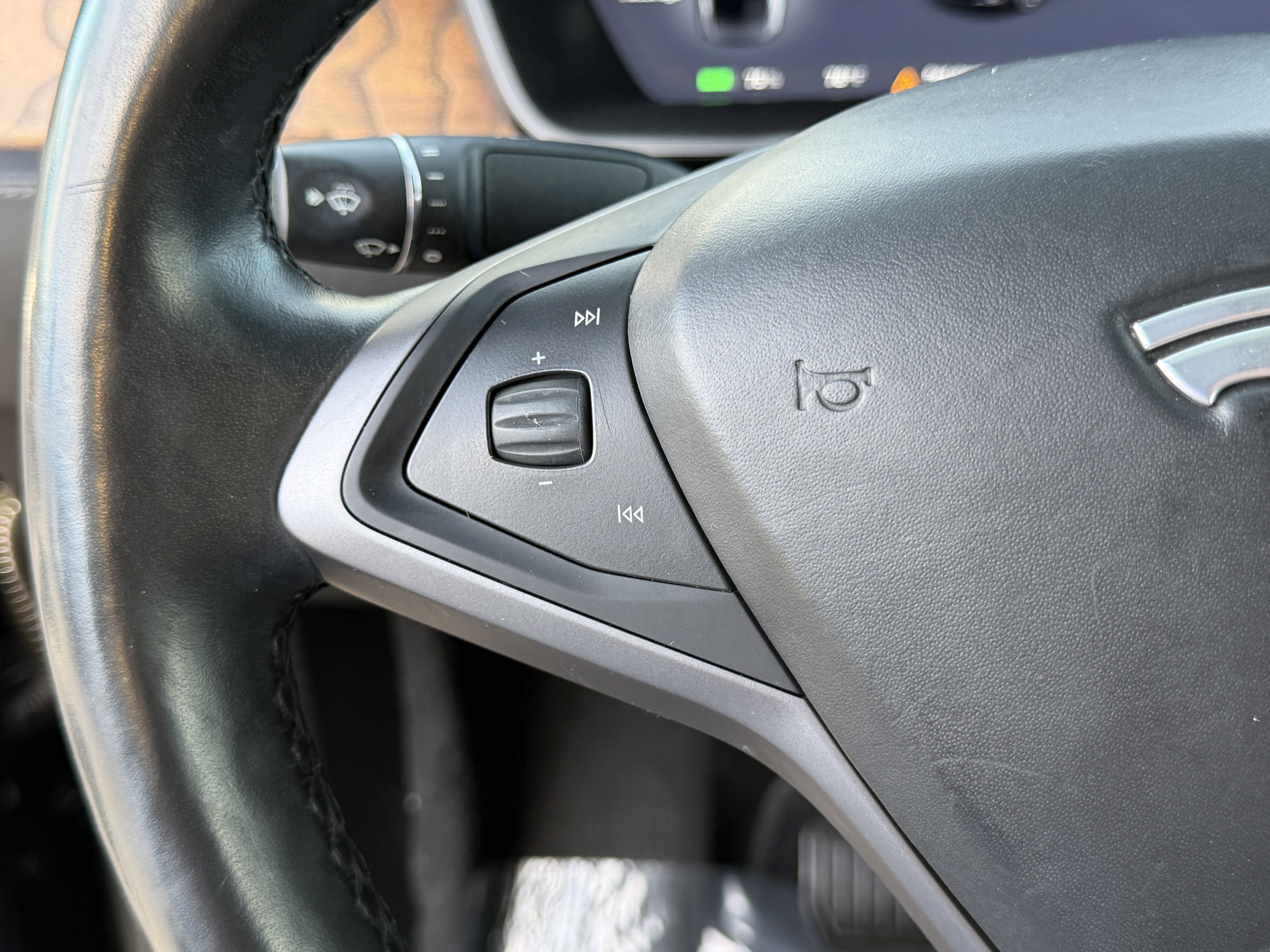 2020 Tesla Model X Long Range