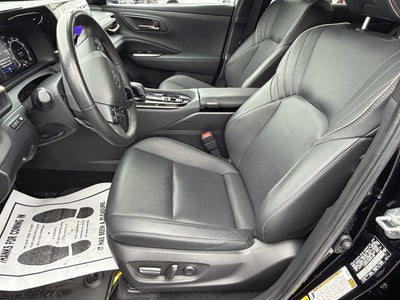 2025 Toyota Crown Signia XLE