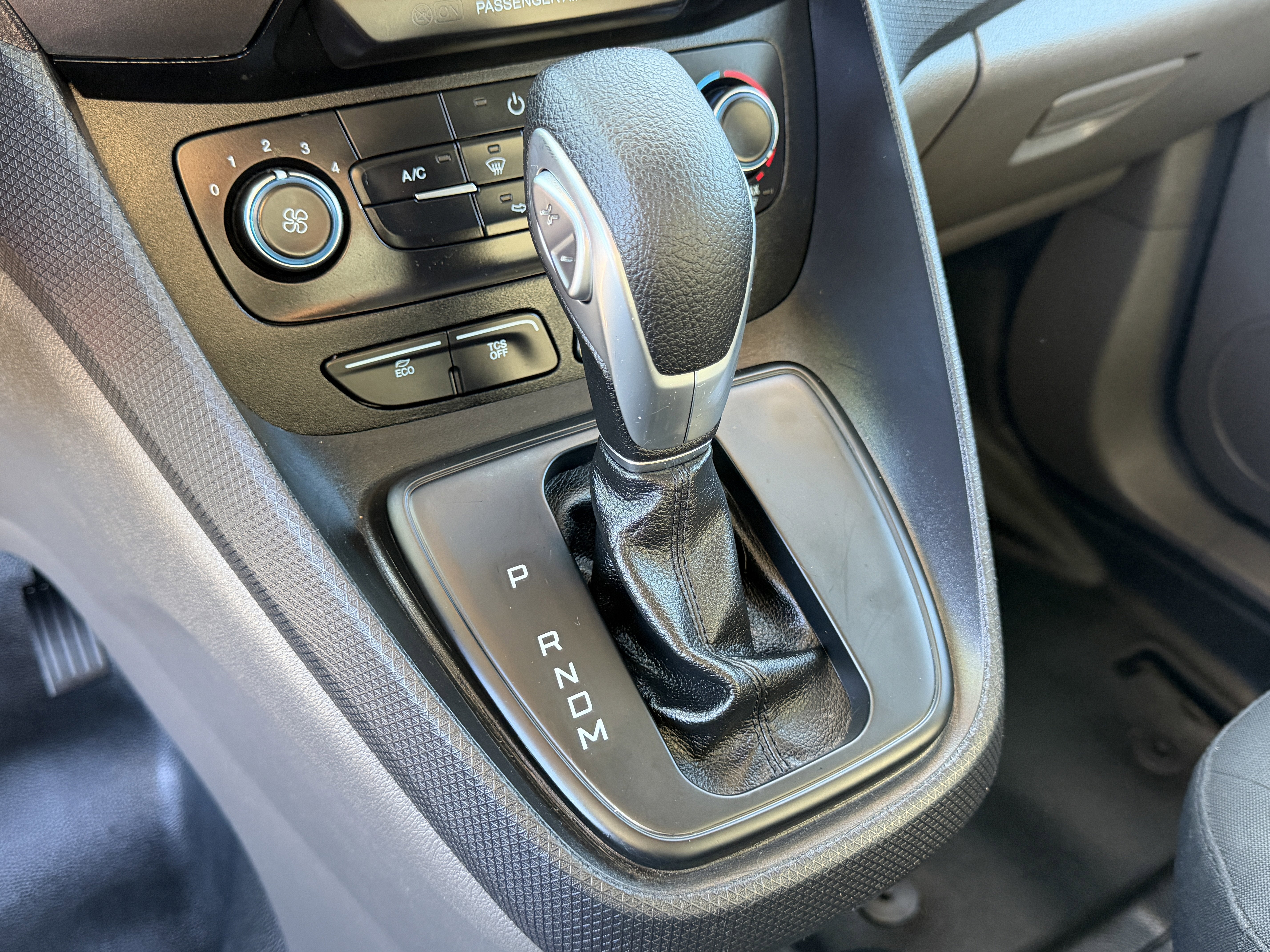 2022 Ford Transit Connect Van XL