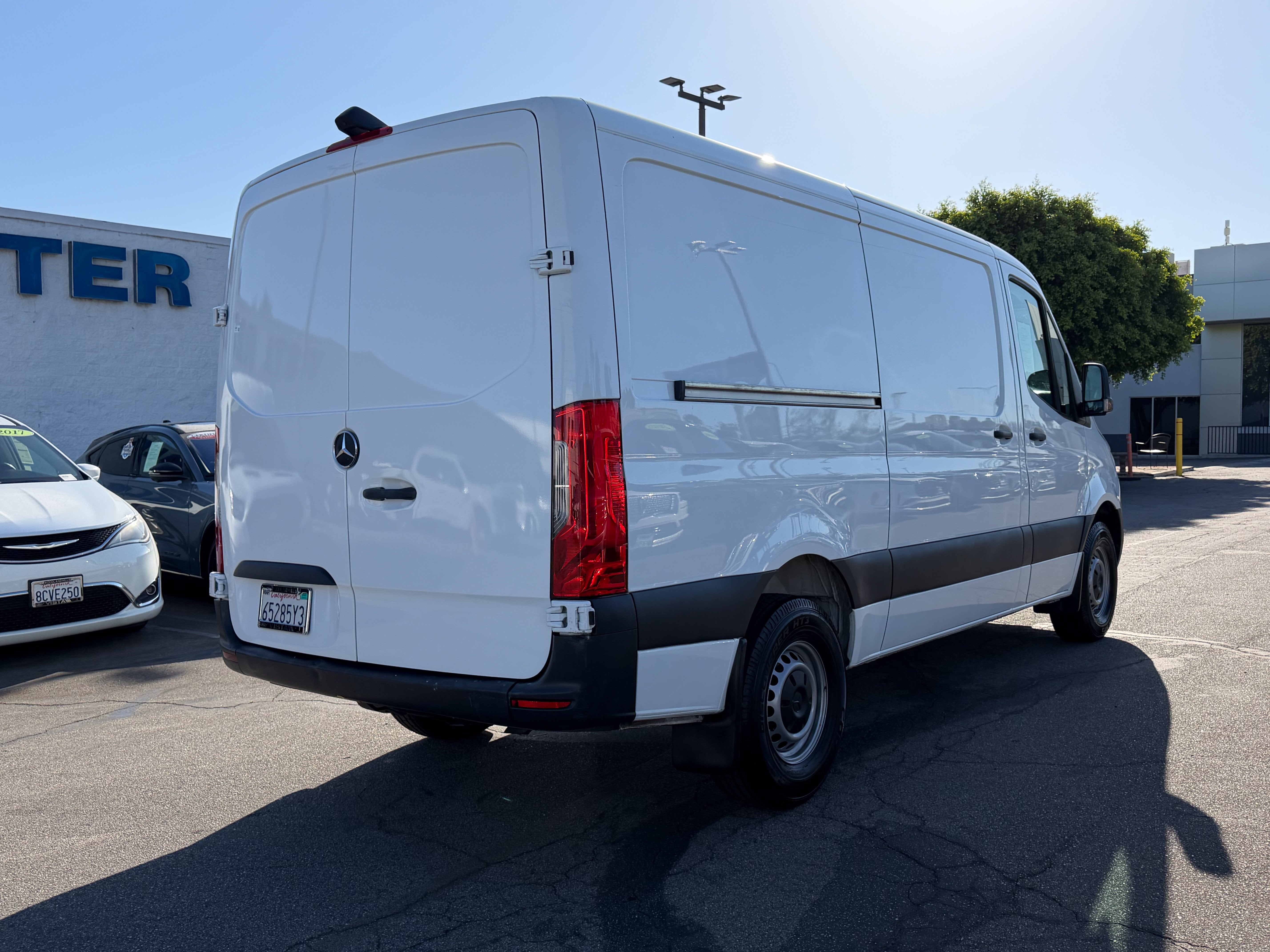2024 Mercedes-Benz Sprinter Cargo Van 2500 Standard Roof I4 Diesel HO 144 RWD